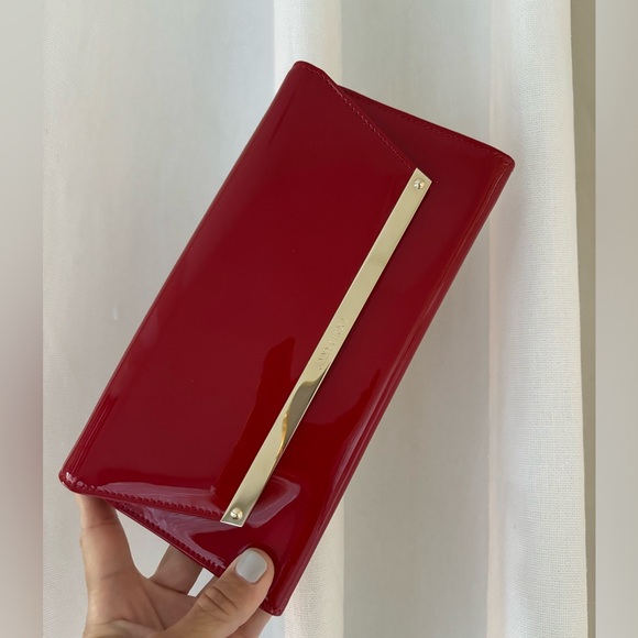 Jimmy Choo clutch with gold chain small strap (purse strap) removeable. - Picture 1 of 4